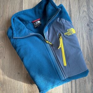 The North Face Fleece Quarter Zip